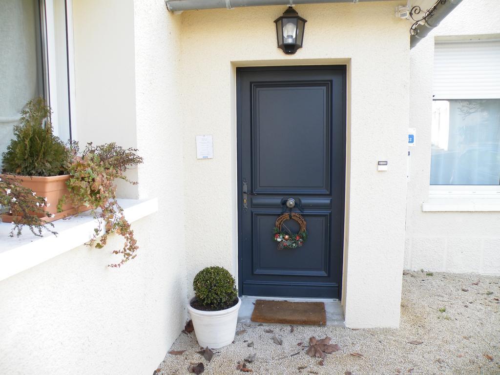 La Villa Camille La Creche Εξωτερικό φωτογραφία